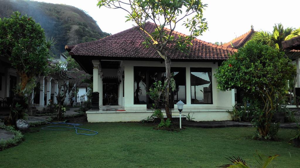 Segara Wangi Beach Cottages Candi Dasa  Exterior photo