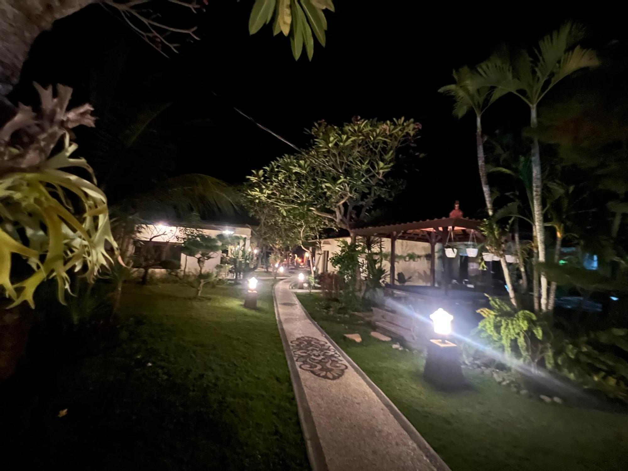 Segara Wangi Beach Cottages Candi Dasa  Exterior photo
