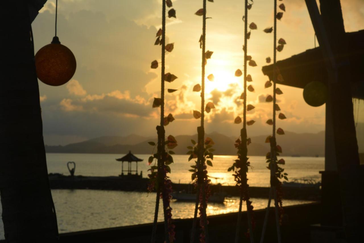 Segara Wangi Beach Cottages Candi Dasa  Exterior photo
